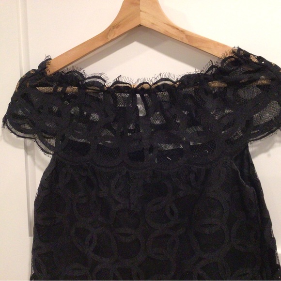 Robert Rodriguez black cap sleeve top with lace. Size 0. - Picture 5 of 8